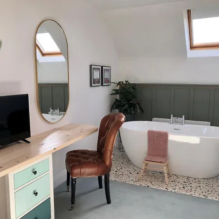 Thistledown 4* Fethard-on-Sea